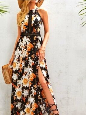 Boho Floral Halter Maxi Dress-A-Line-Maxi-Halter Neck-Tie Back-Size Small